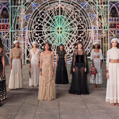 Watch the full Dior cruise 2023 show here 